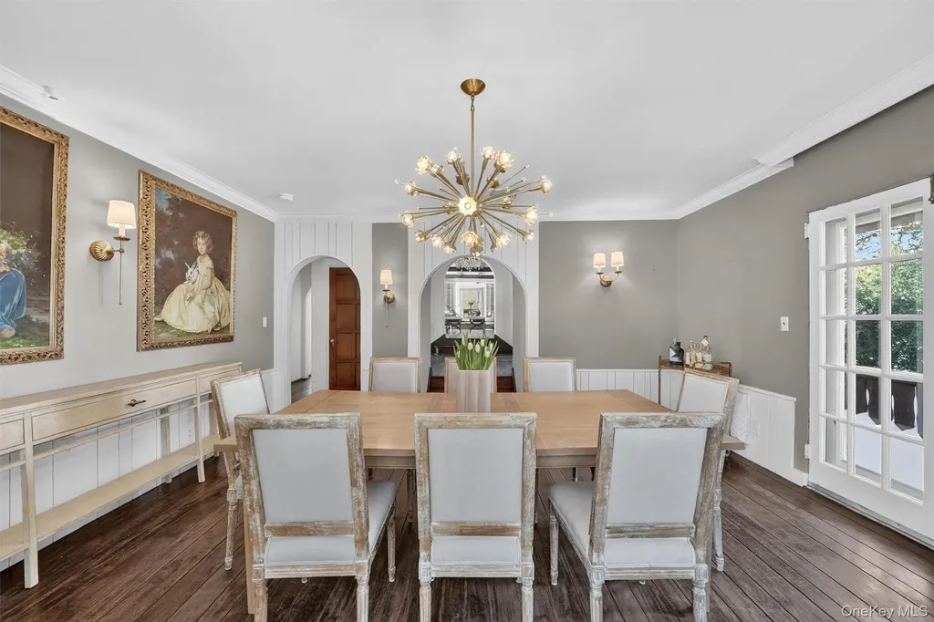181 Hillair Circle White Plains NY 10605