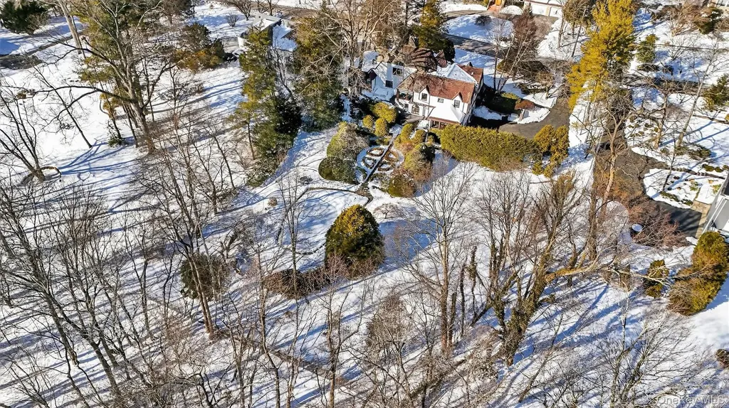 181 Hillair Circle White Plains NY 10605