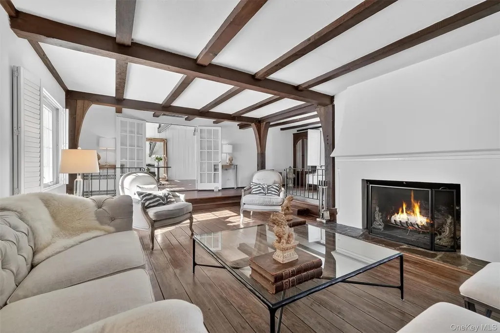 181 Hillair Circle White Plains NY 10605