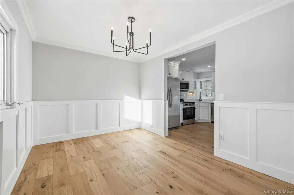 1347 Gardiner Drive Bay Shore NY 11706