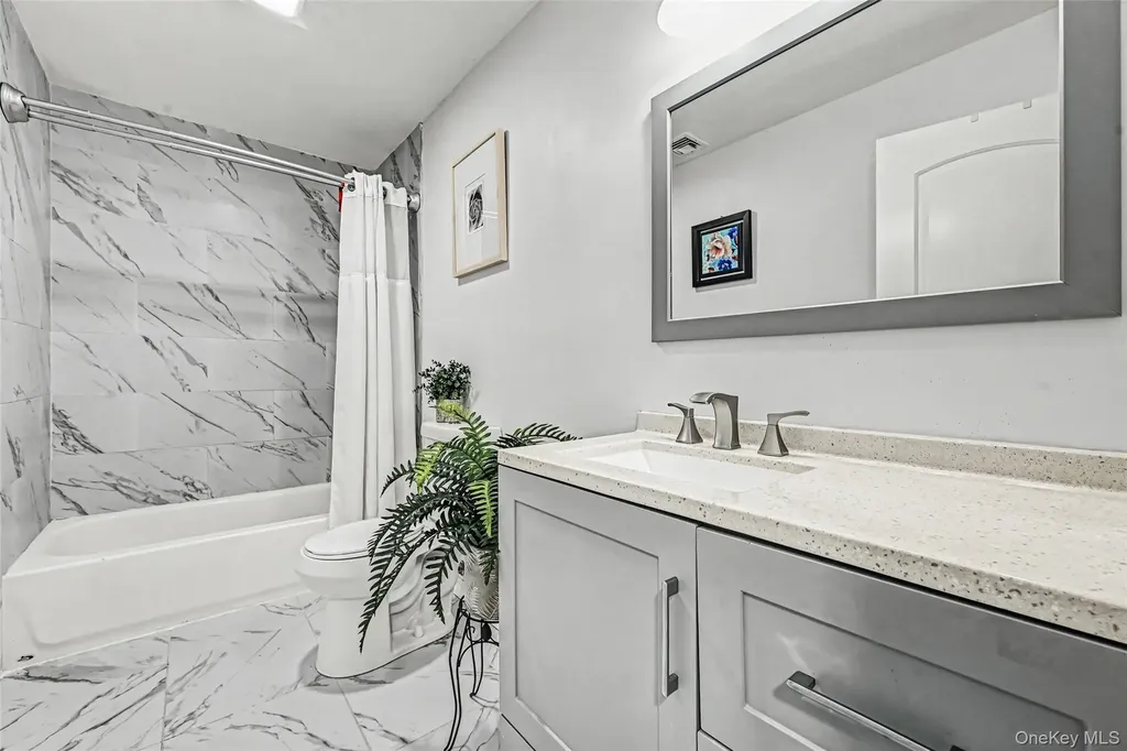 55 Cherry Street Central Islip NY 11722
