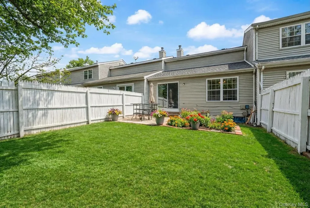 55 Cherry Street Central Islip NY 11722