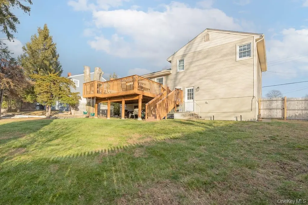 5 Foxwood Avenue Suffern NY 10901