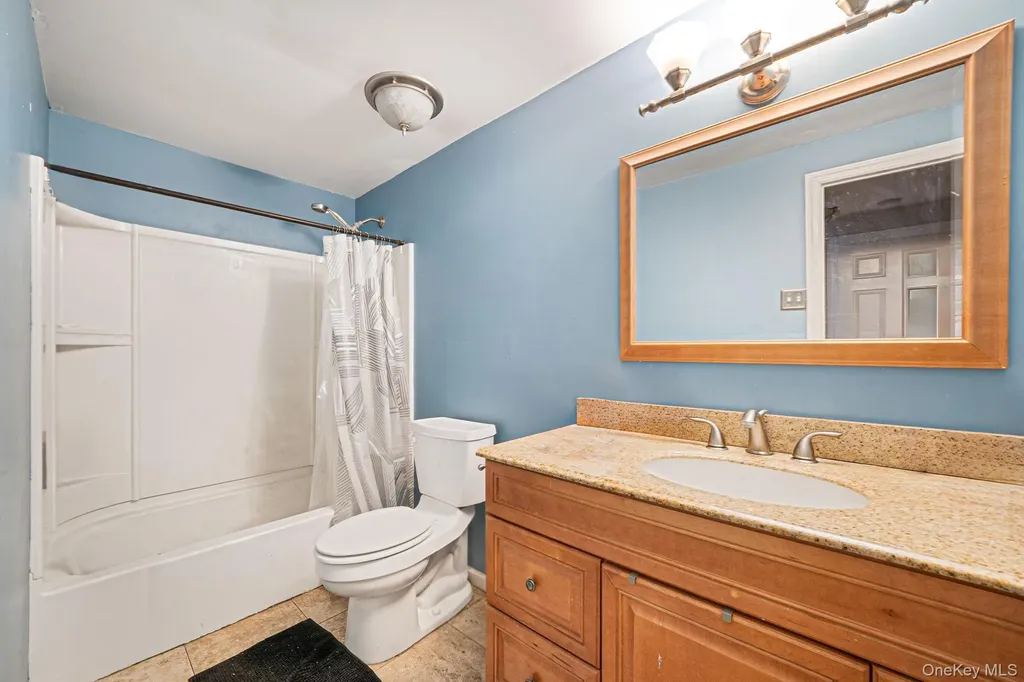 615 Blue Ridge Drive Medford NY 11763