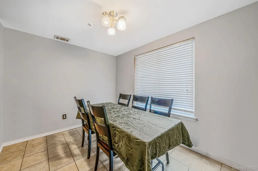 615 Blue Ridge Drive Medford NY 11763