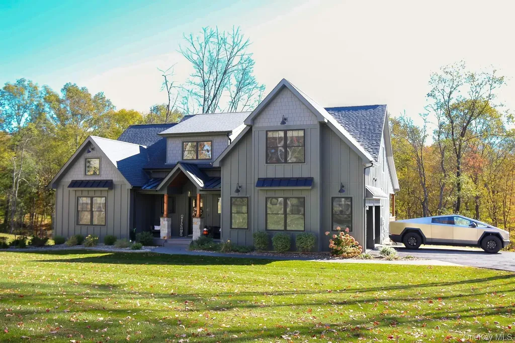 41 Fern Wood Way Montgomery NY 12549