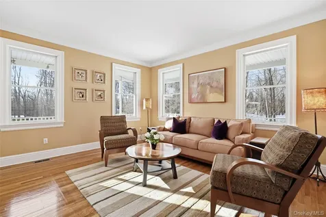 127 Smith Ridge Road South Salem NY 10590