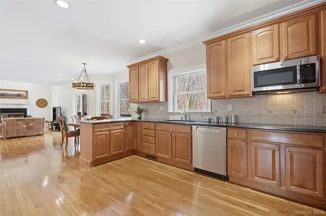 127 Smith Ridge Road South Salem NY 10590