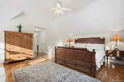 127 Smith Ridge Road South Salem NY 10590