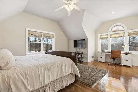 127 Smith Ridge Road South Salem NY 10590