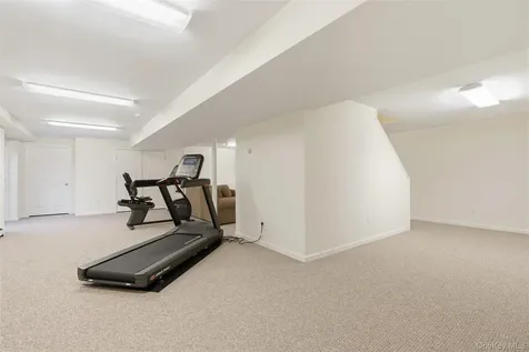 127 Smith Ridge Road South Salem NY 10590