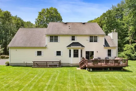 127 Smith Ridge Road South Salem NY 10590