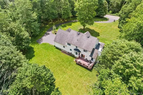 127 Smith Ridge Road South Salem NY 10590