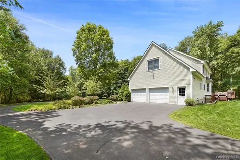 127 Smith Ridge Road South Salem NY 10590