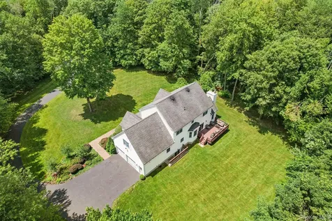 127 Smith Ridge Road South Salem NY 10590