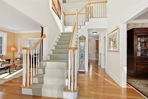 127 Smith Ridge Road South Salem NY 10590