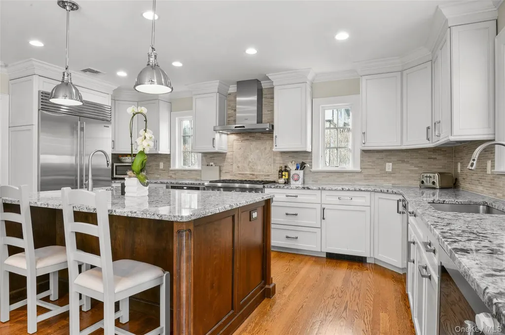 23 Lyons Place Larchmont NY 10538