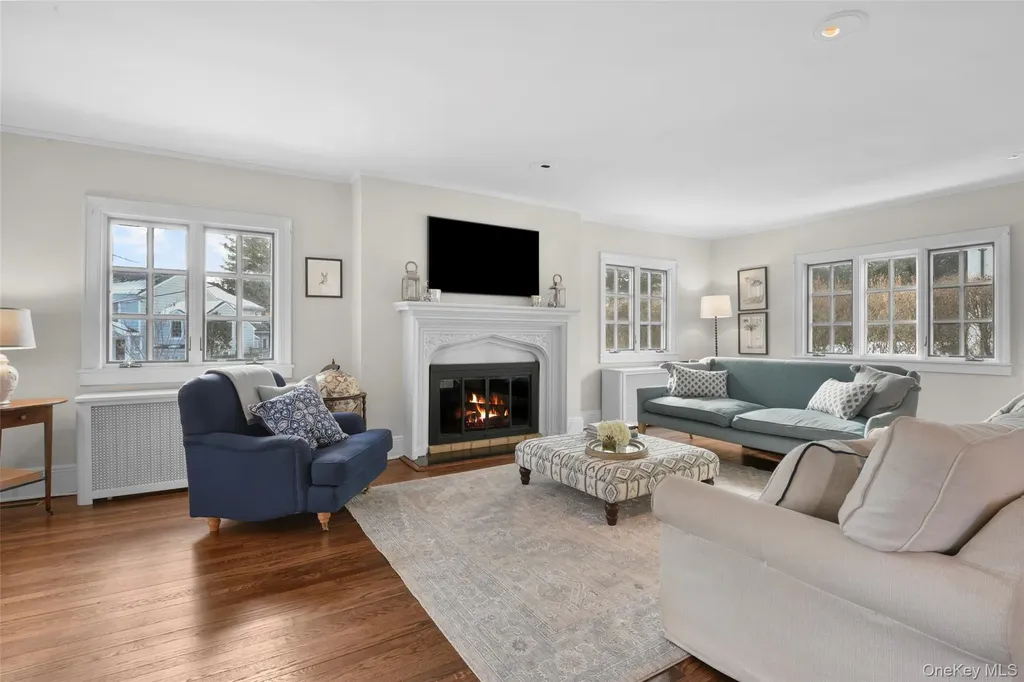 23 Lyons Place Larchmont NY 10538