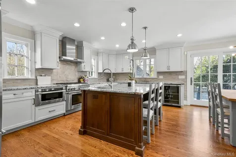 23 Lyons Place Larchmont NY 10538