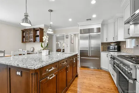 23 Lyons Place Larchmont NY 10538