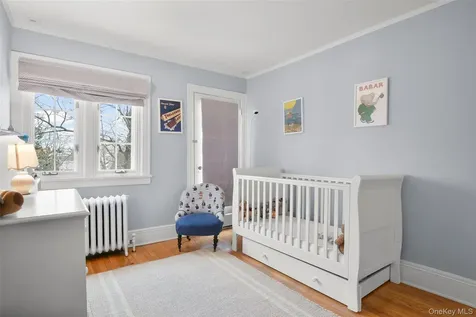 23 Lyons Place Larchmont NY 10538