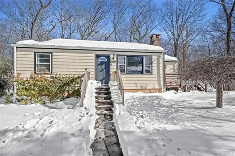37 Ridgeland Road South Salem NY 10590
