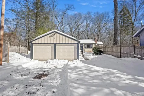 37 Ridgeland Road South Salem NY 10590
