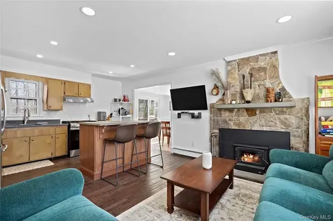 37 Ridgeland Road South Salem NY 10590