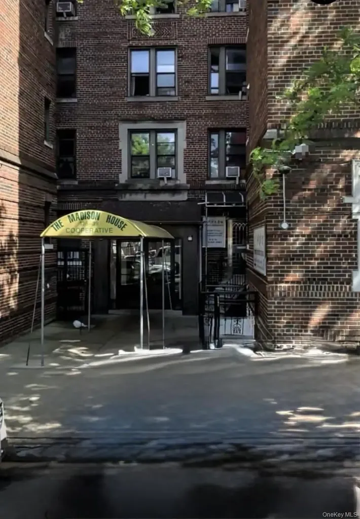 136-39 41st Avenue Flushing NY 11355