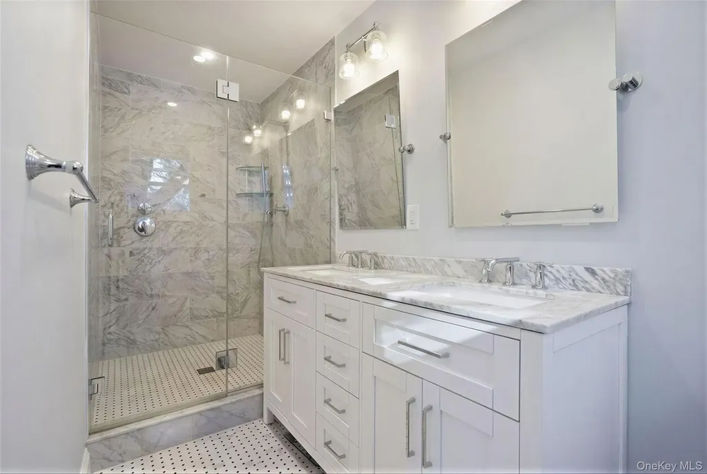 10 Carlton Lane Rye Brook NY 10573