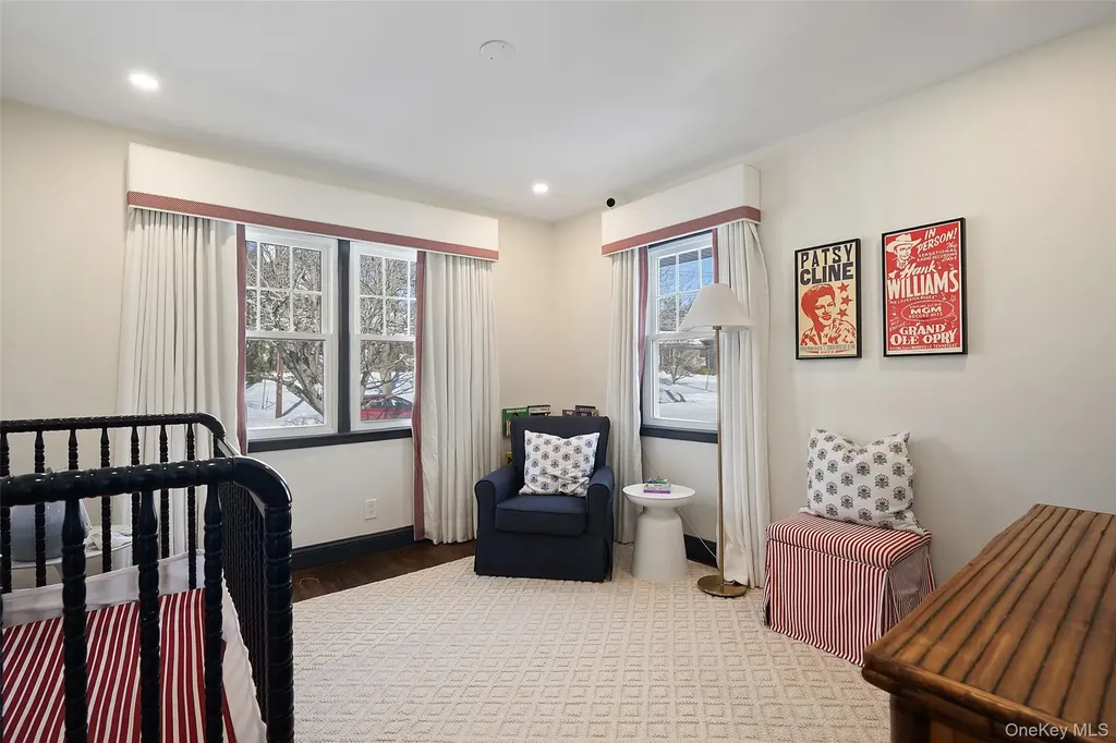 10 Carlton Lane Rye Brook NY 10573