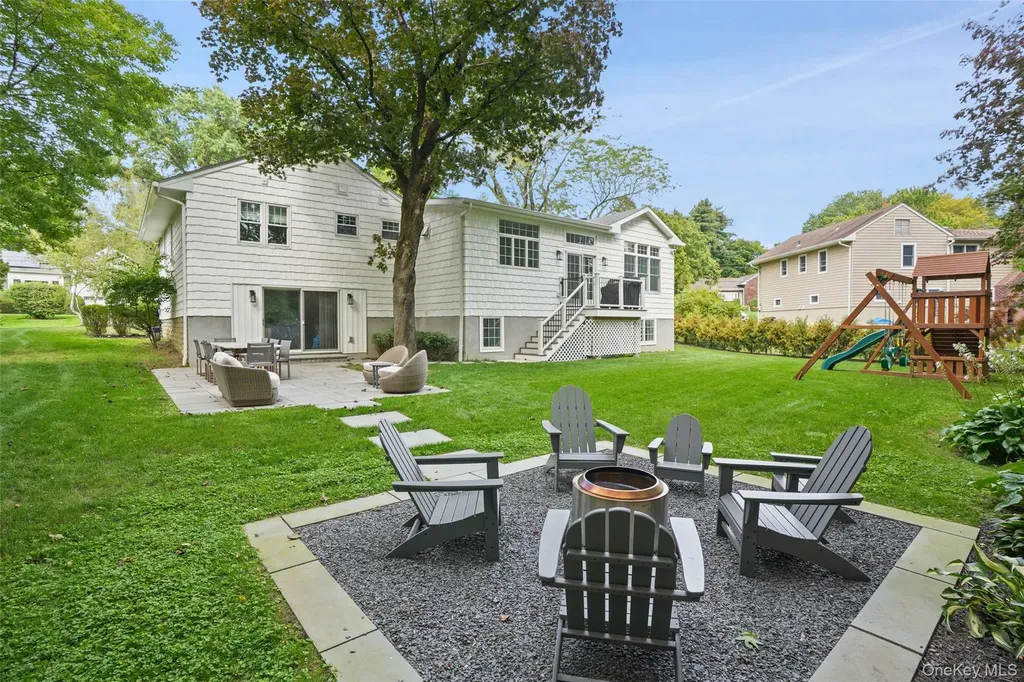 10 Carlton Lane Rye Brook NY 10573