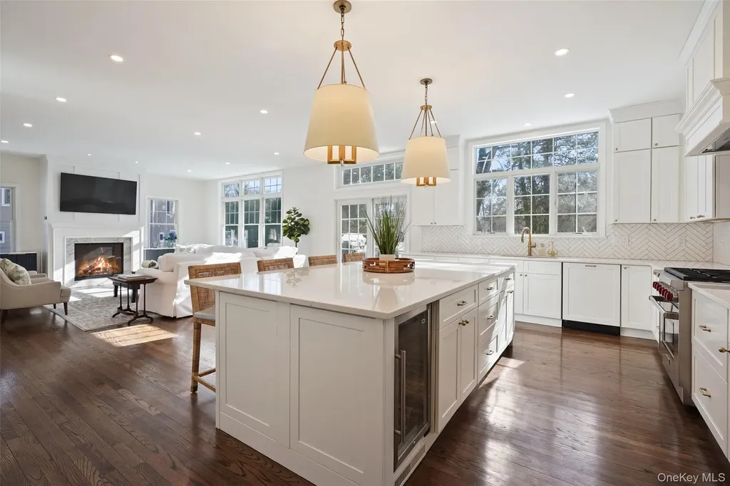 10 Carlton Lane Rye Brook NY 10573