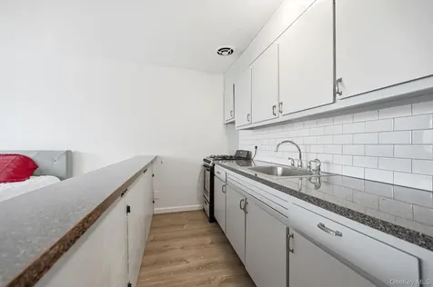 2 Wyndover Woods Lane White Plains NY 10603
