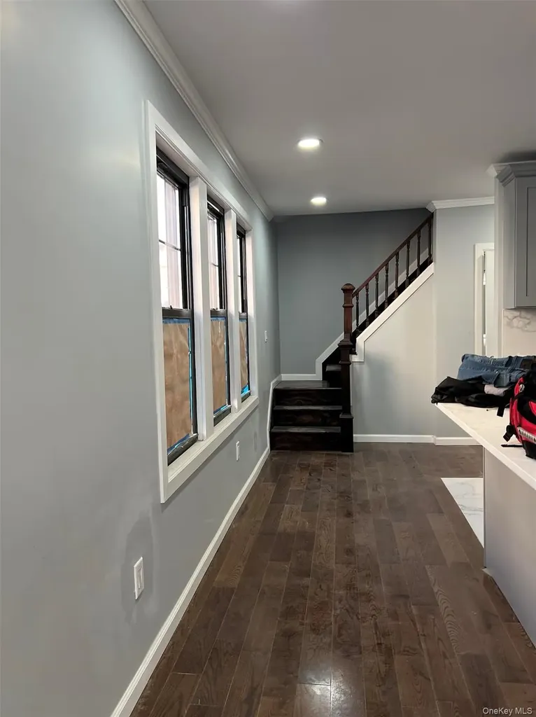 435 East 51 Strret Brooklyn NY 11203