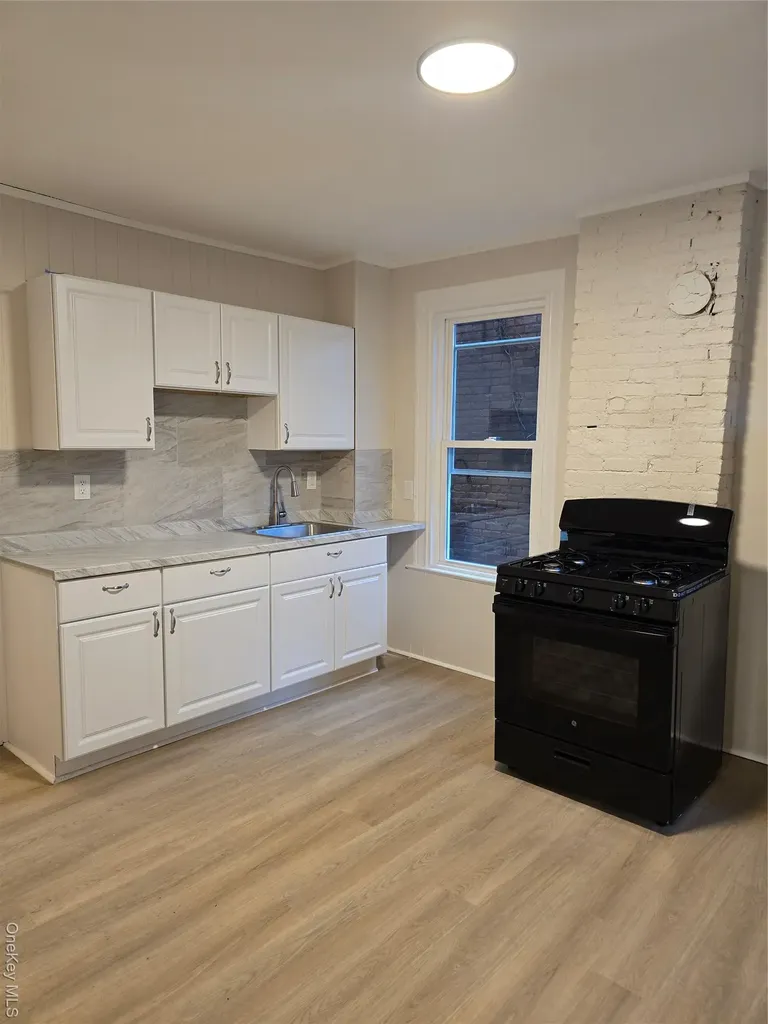 185 Mill Street Poughkeepsie NY 12601