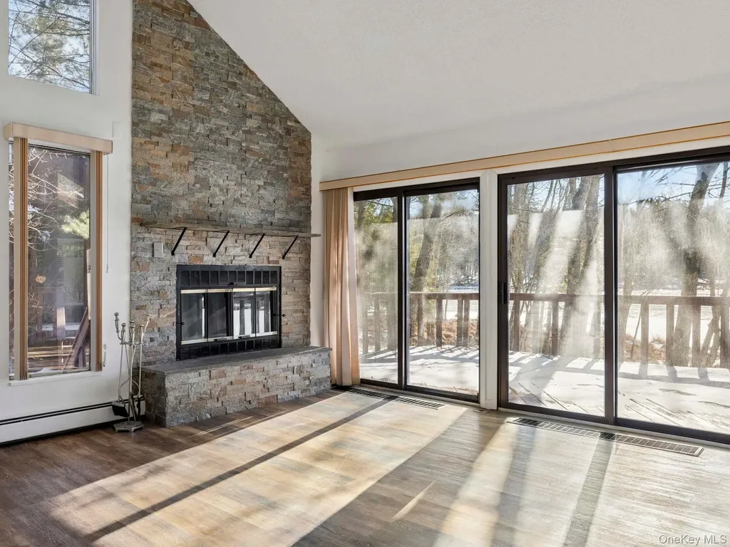 6 Lakeside Drive Monticello NY 12701