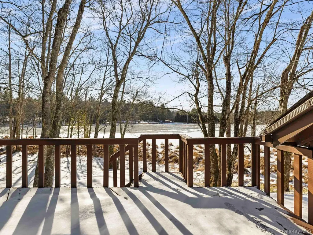 6 Lakeside Drive Monticello NY 12701