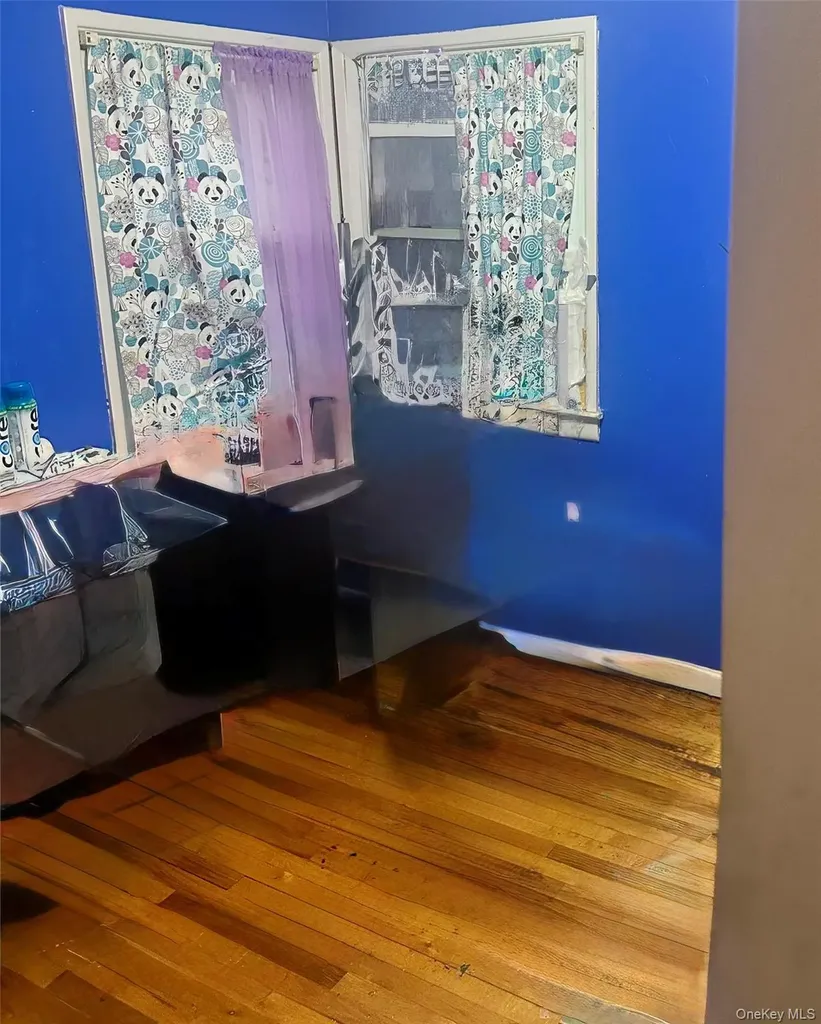 1134 S Everett Street Valley Stream NY 11580