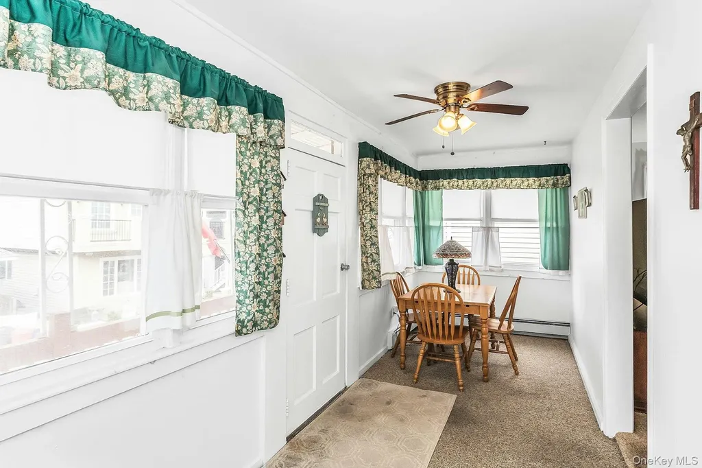 90 Oregon Street Long Beach NY 11561
