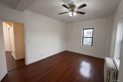 5 Circuit Road New Rochelle NY 10805