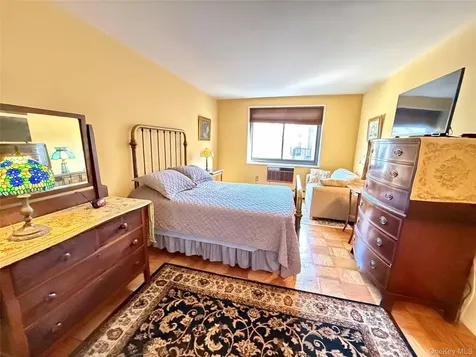 100 E Hartsdale Avenue Hartsdale NY 10530
