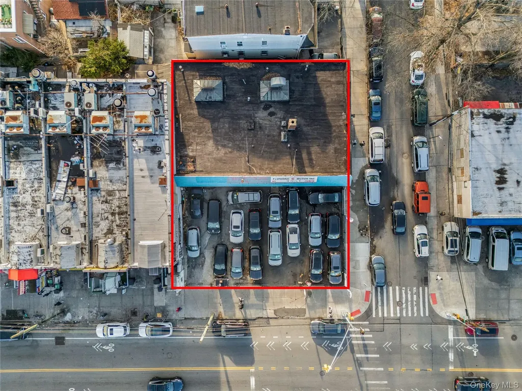4614 Kissena Boulevard Flushing NY 11355