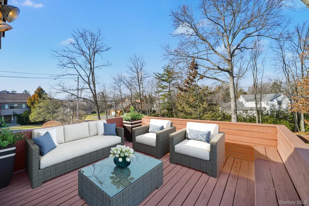 1 Cherry Lane Scarsdale NY 10583