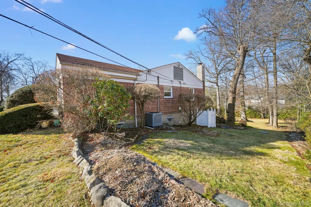 1 Cherry Lane Scarsdale NY 10583