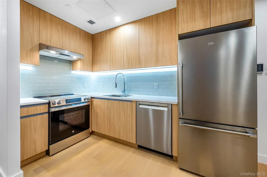 150-02 Northern Boulevard Flushing NY 11354