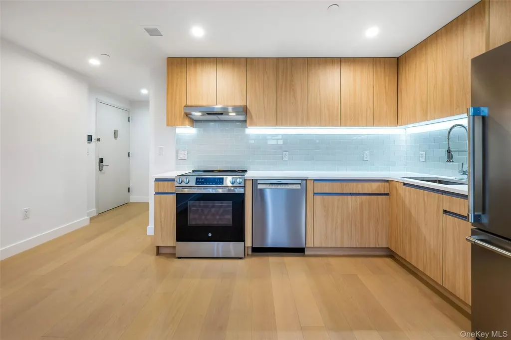 150-02 Northern Boulevard Flushing NY 11354
