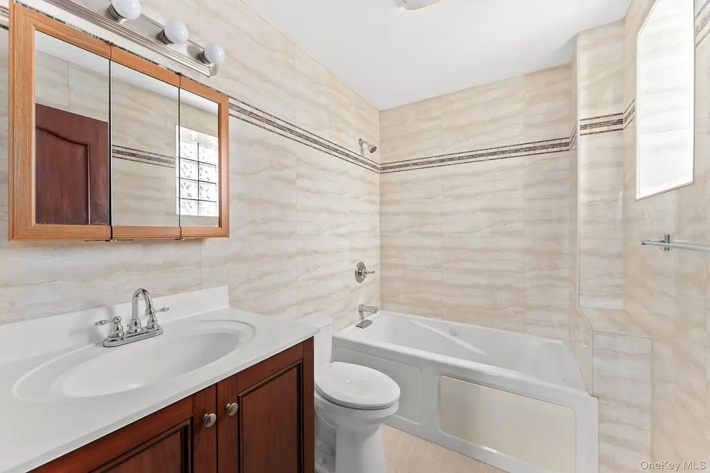 842 Ocean Parkway Brooklyn NY 11230