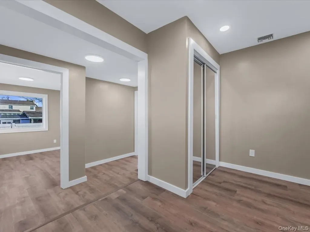 1367 Pine Acres Boulevard Bay Shore NY 11706