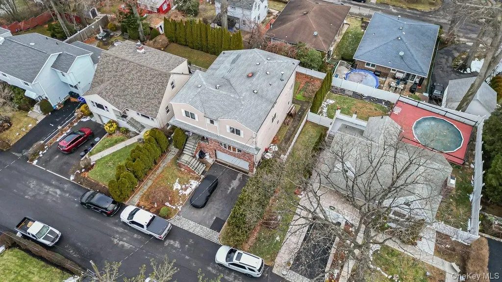 41 Tyndale Place Yonkers NY 10701